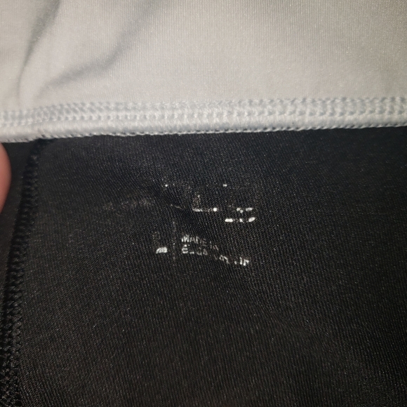 BCG large pink and black work out capri Leggings - Picture 7 of 7